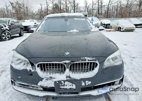 2013 BMW 750 Li z USA, uszkodzony, nr VIN WBAYE8C55DD134105
